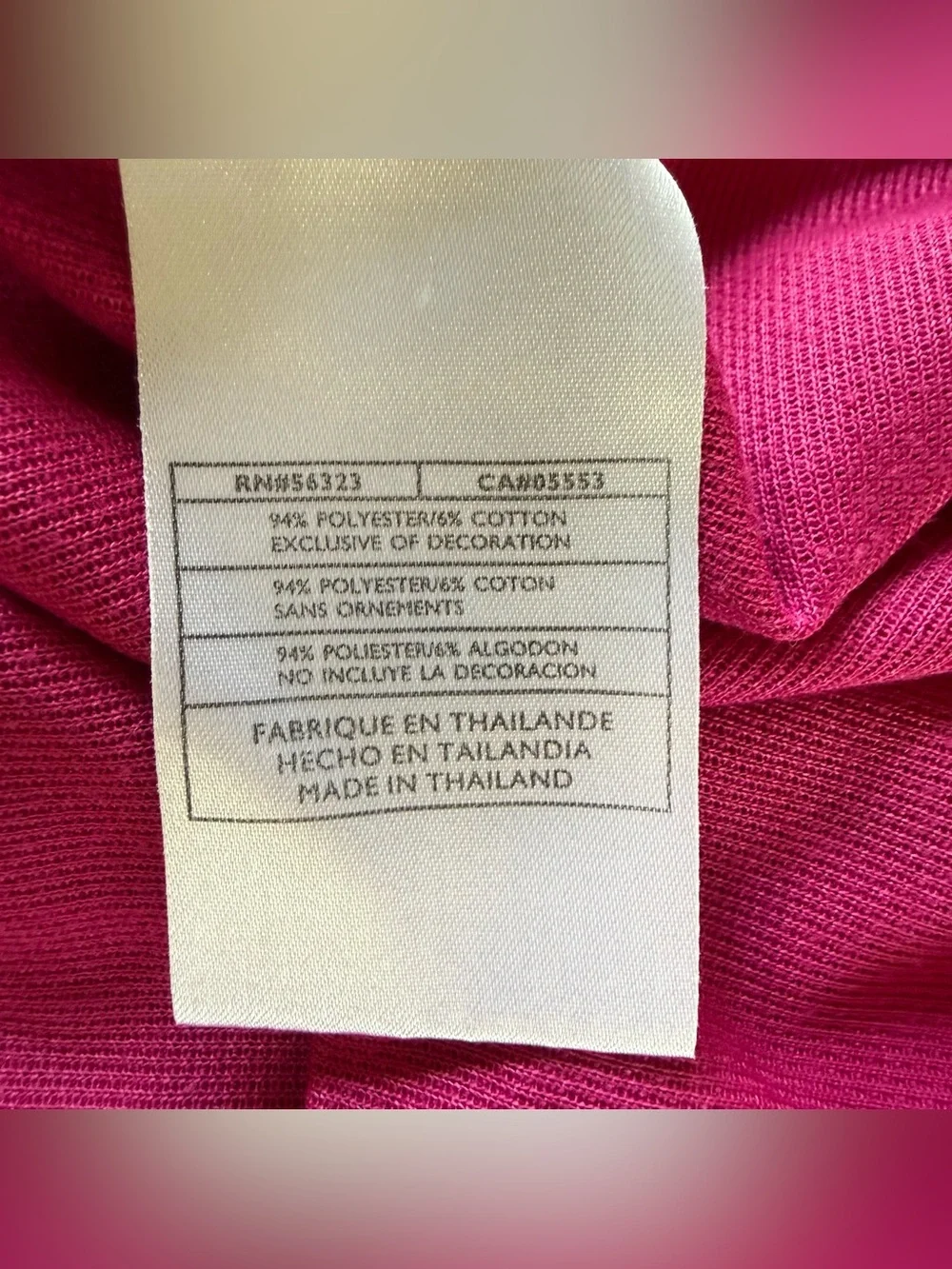 Nike women’s Pink & Black V-Neck Performance Tee size S